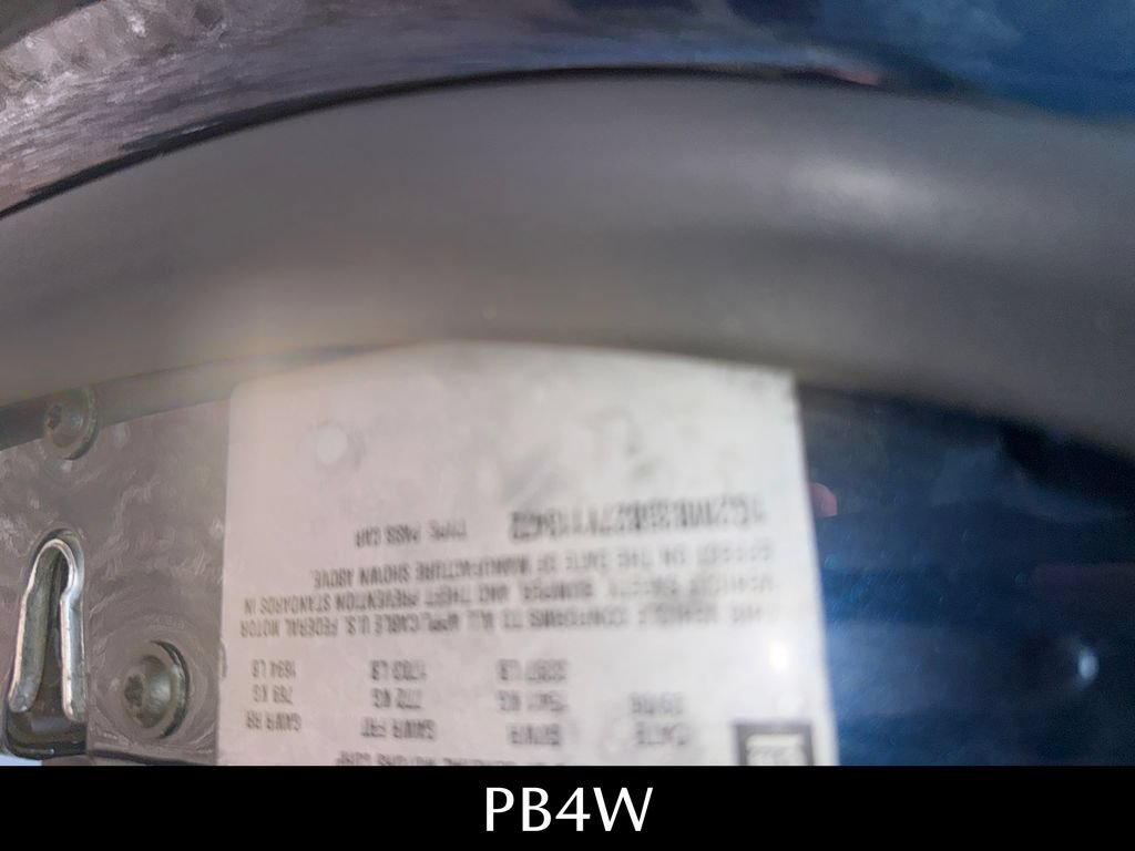 Used 2007 Pontiac Solstice Convertible w/ Premium Package RWD image 31
