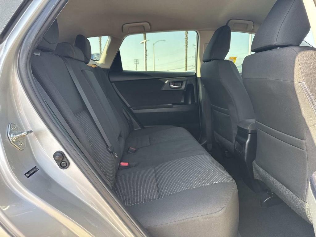 Used 2018 Toyota Corolla iM image 25