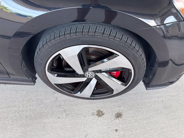 Used 2021 Volkswagen GTI S FWD image 22