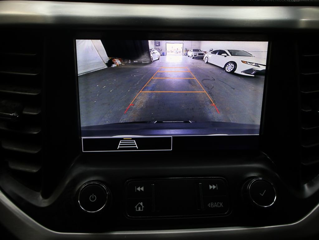 Used 2020 GMC Acadia SLE FWD image 23