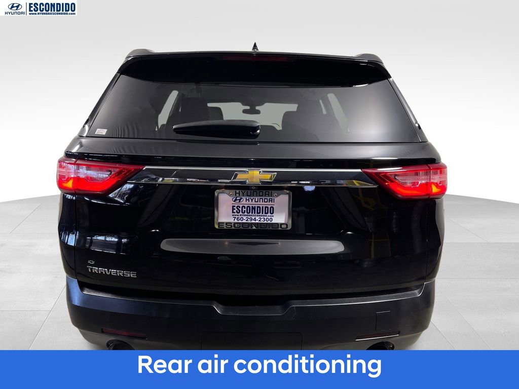 Used 2020 Chevrolet Traverse LS FWD image 4
