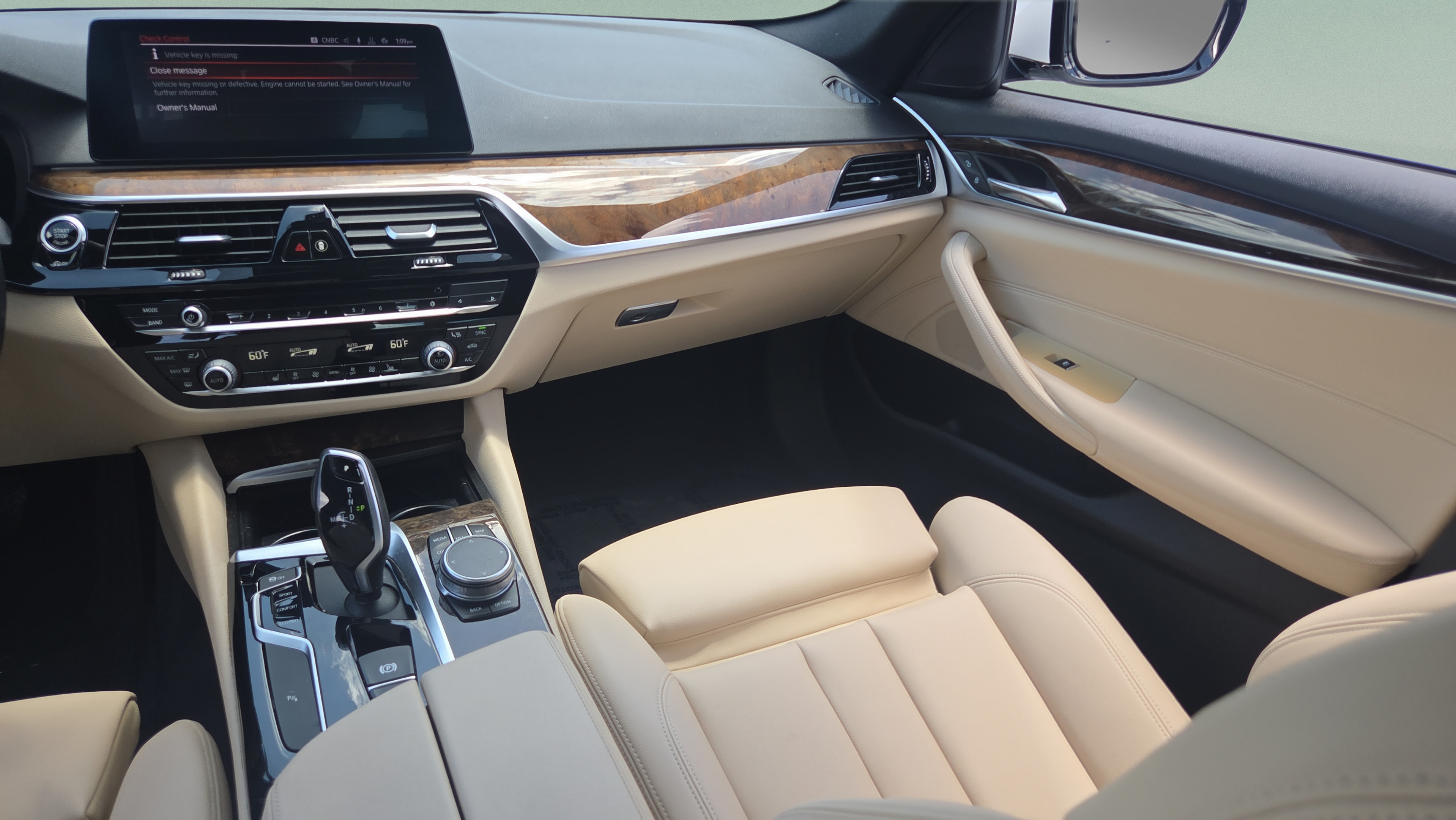 Used 2020 BMW 530i w/ Convenience Package RWD image 14