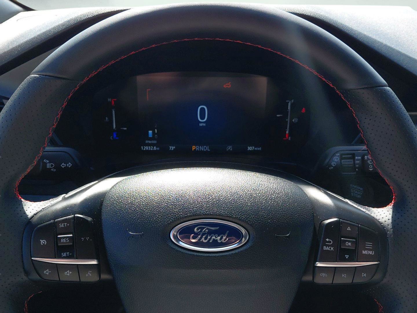 Used 2025 Ford Escape ST-Line image 32