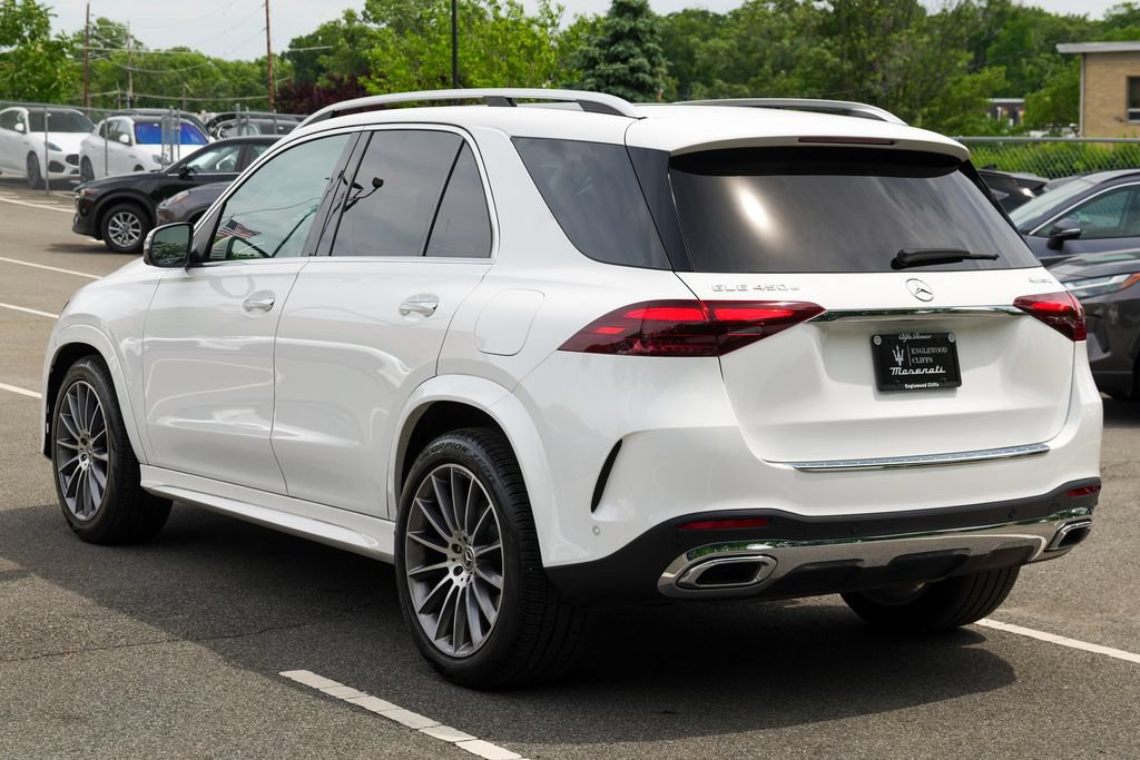 Used 2025 Mercedes-Benz GLE 450e 4MATIC image 5