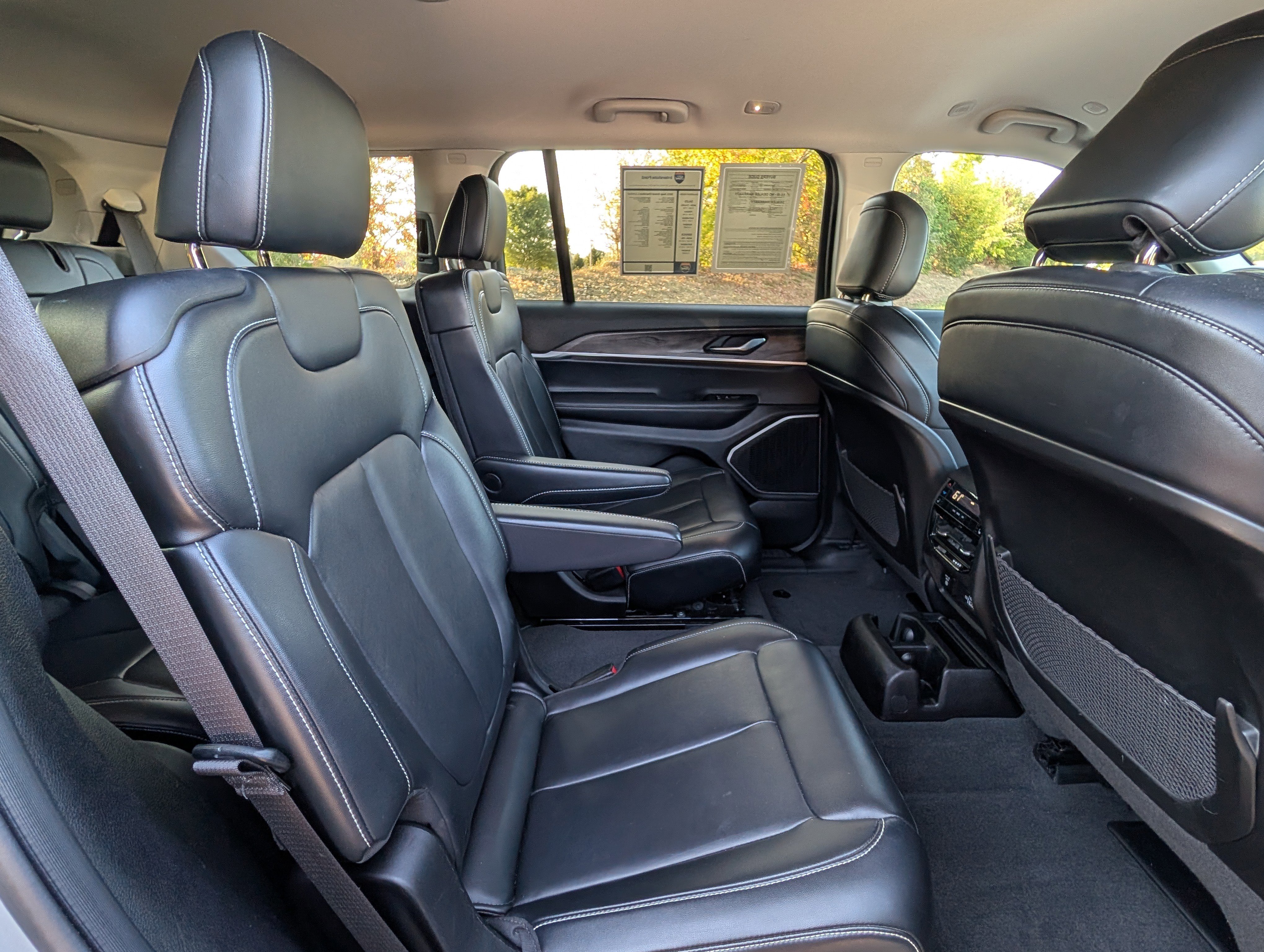 Used 2021 Jeep Grand Cherokee L Limited image 25