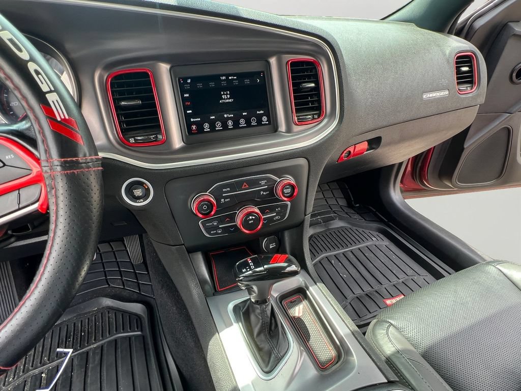 Used 2021 Dodge Charger SXT w/ Leather Interior Group RWD image 23