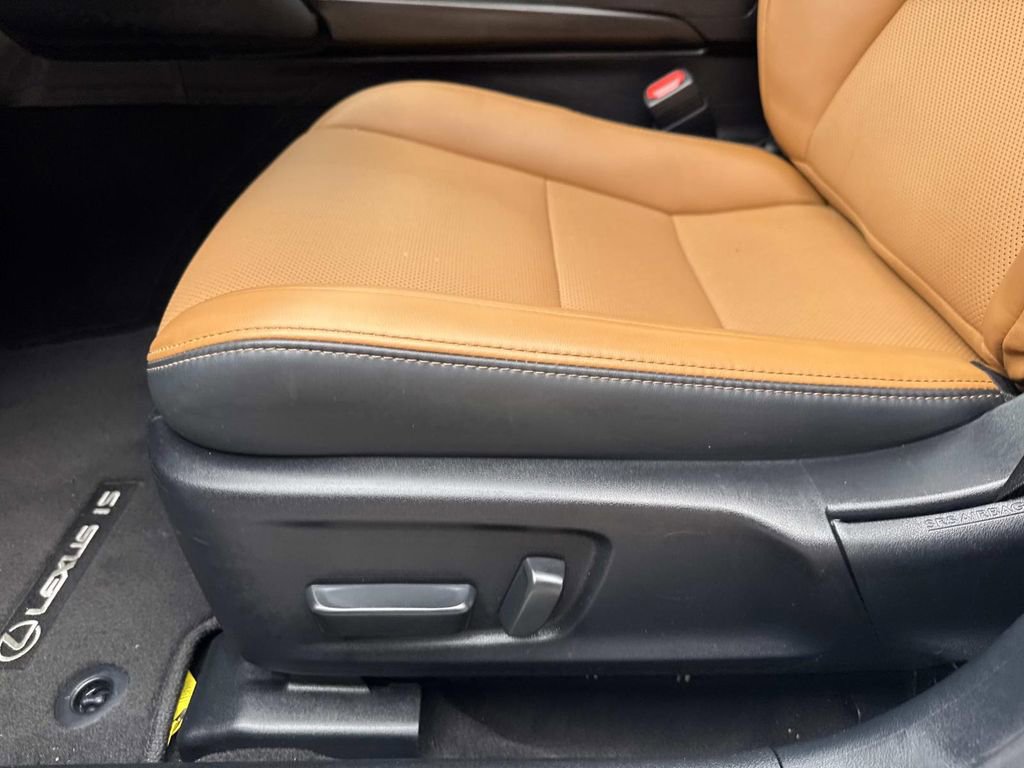 Used 2024 Lexus IS 350 F Sport w/ Accessory Package image 18
