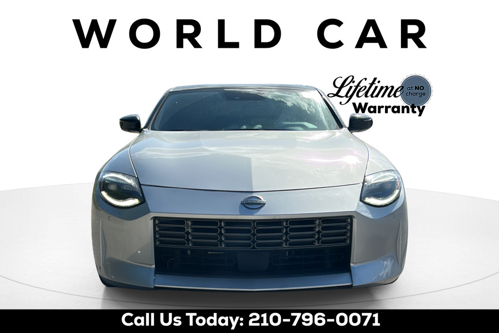 Used 2025 Nissan Z Performance w/ Floor Mat Package RWD image 8