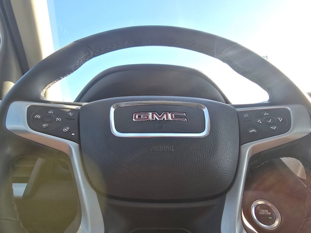 Used 2023 GMC Terrain SLT image 26