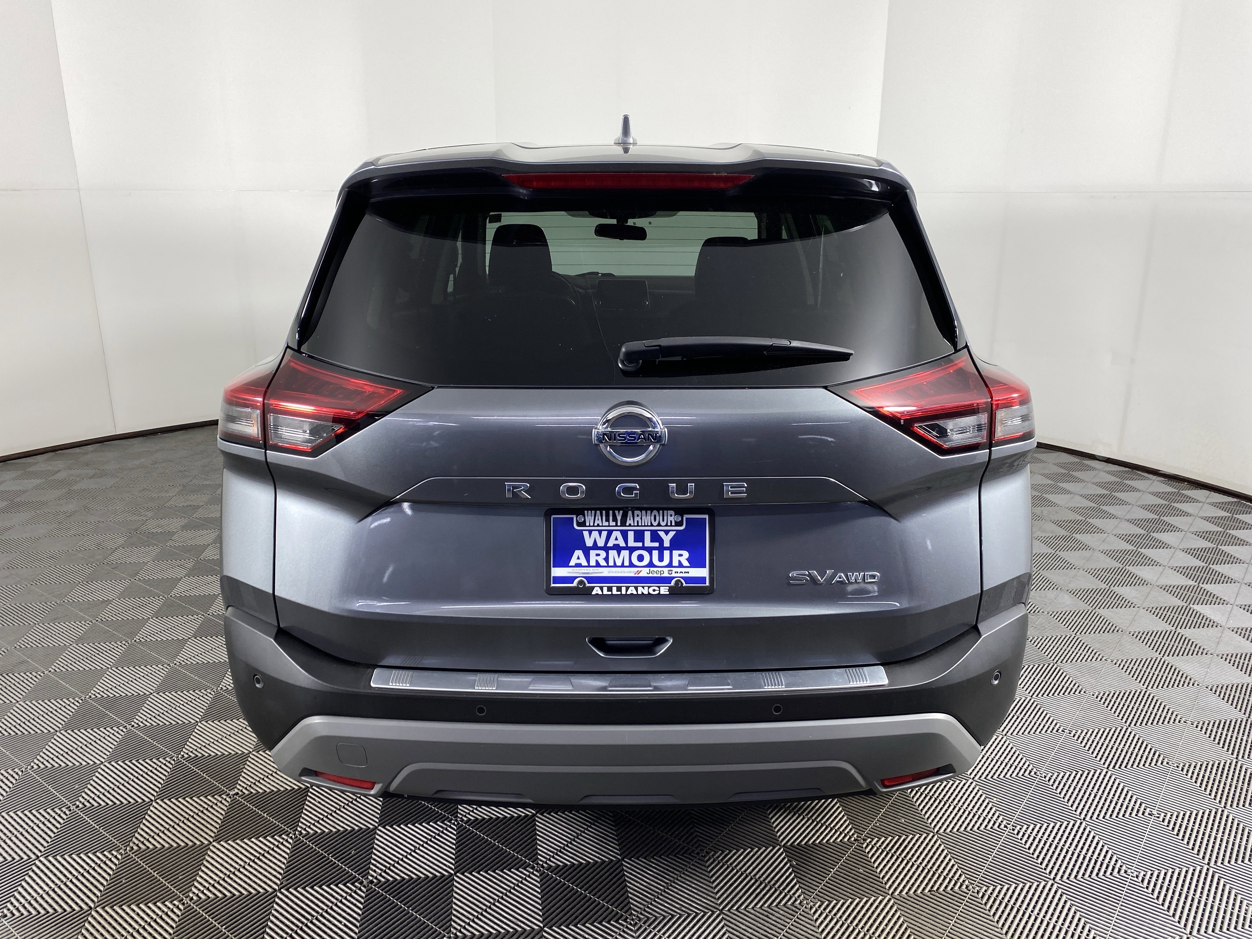 Used 2021 Nissan Rogue SV AWD/4WD image 6