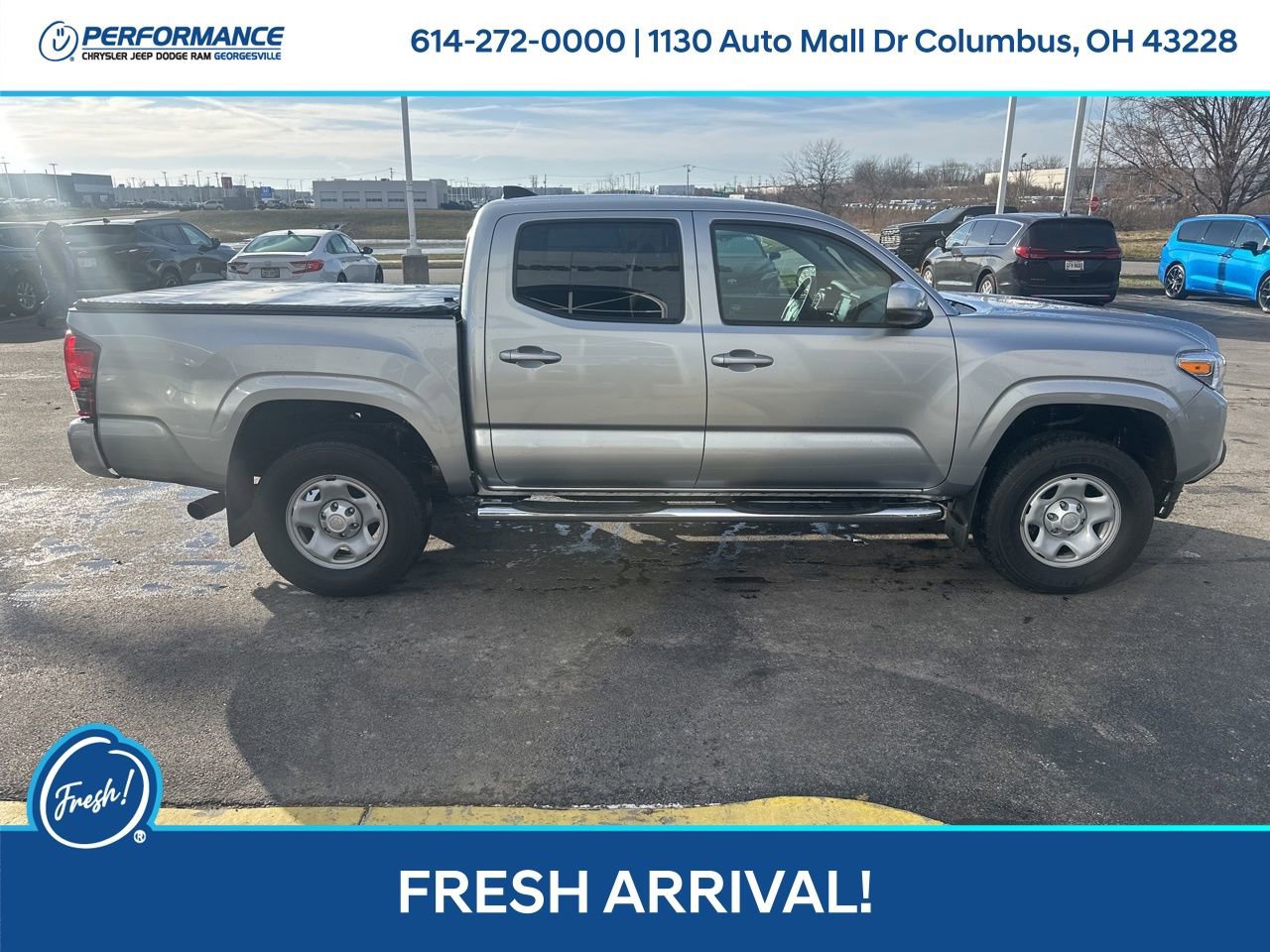 Used 2022 Toyota Tacoma SR image 3