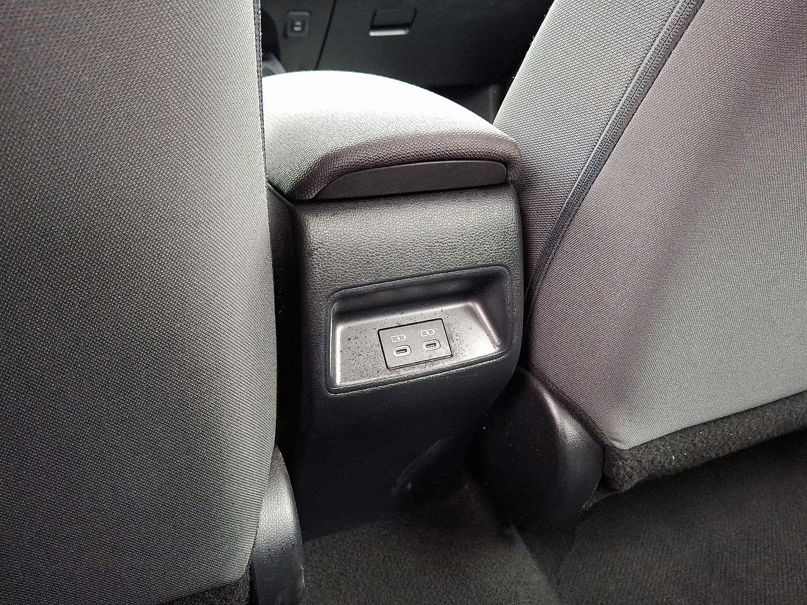 Used 2024 Toyota Corolla LE image 12