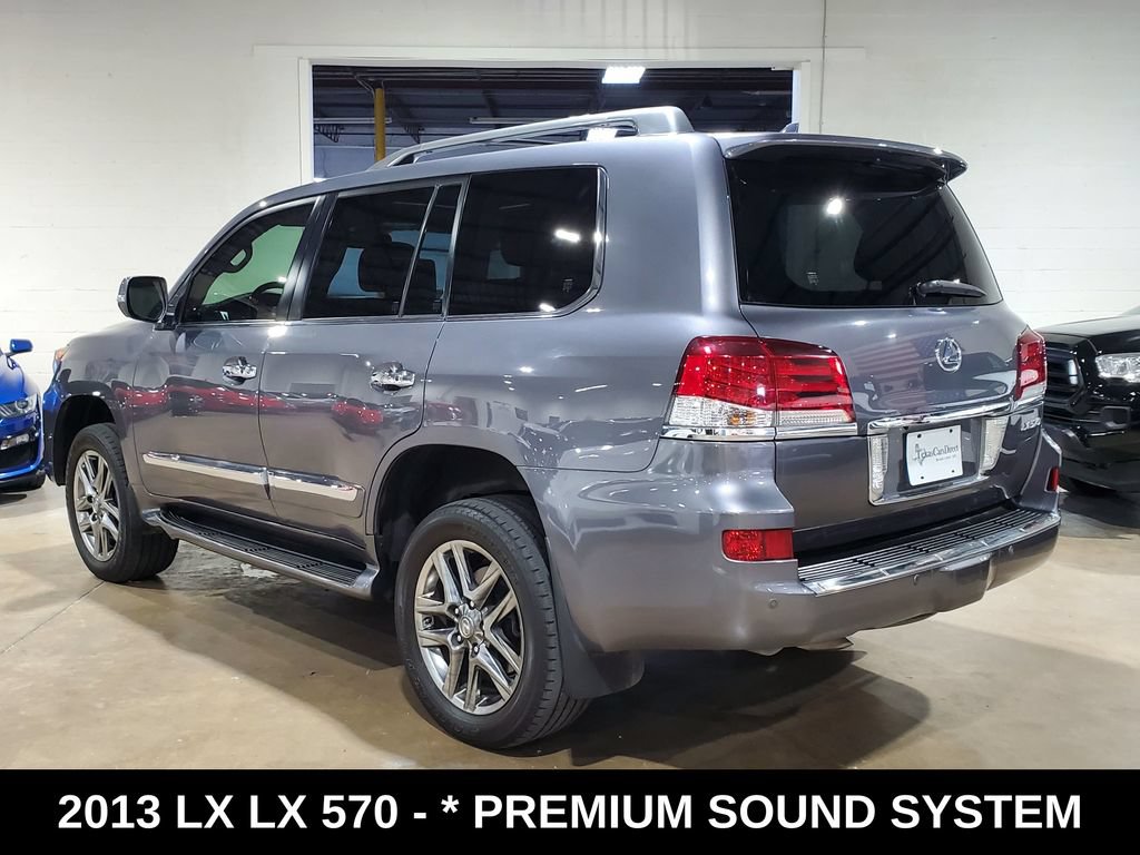 Used 2013 Lexus LX 570 4WD w/ Luxury Pkg image 12