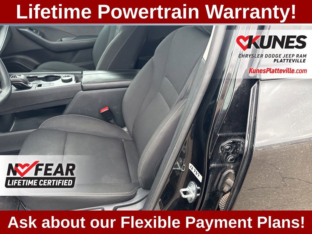 Used 2023 Nissan Rogue S image 12