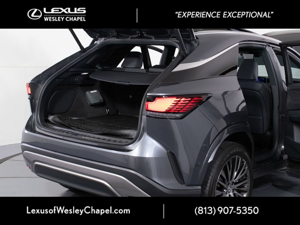 Used 2024 Lexus RX 350 FWD image 12