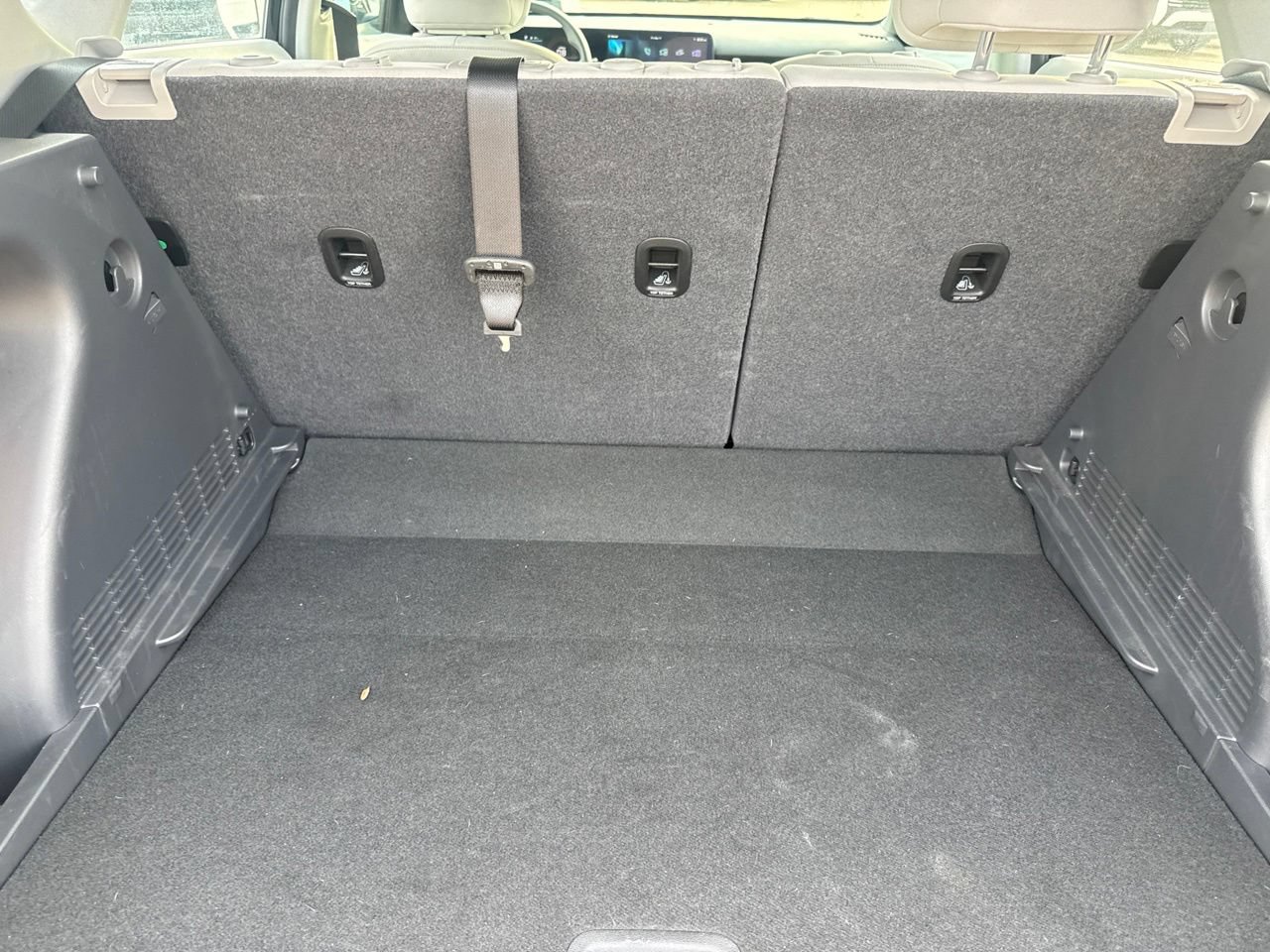 Used 2026 Hyundai Kona SE FWD image 32
