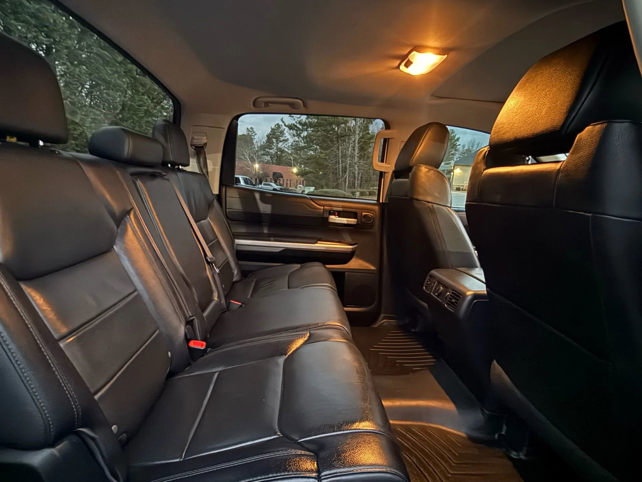 Used 2017 Toyota Tundra Limited image 21