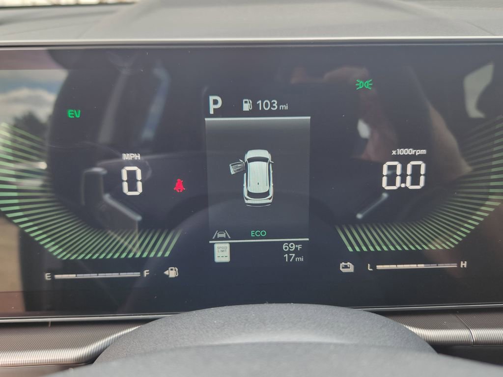 New 2026 Kia Sportage EX image 18