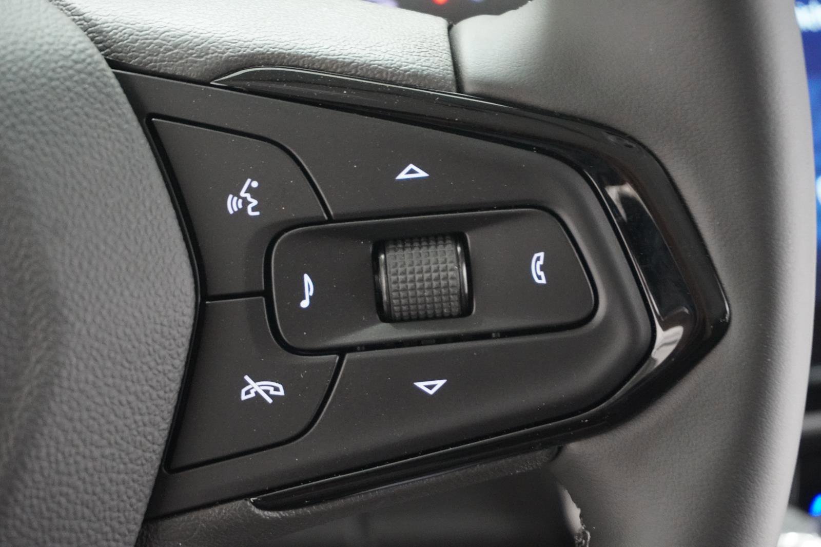 New 2027 Chevrolet Bolt RS FWD image 21