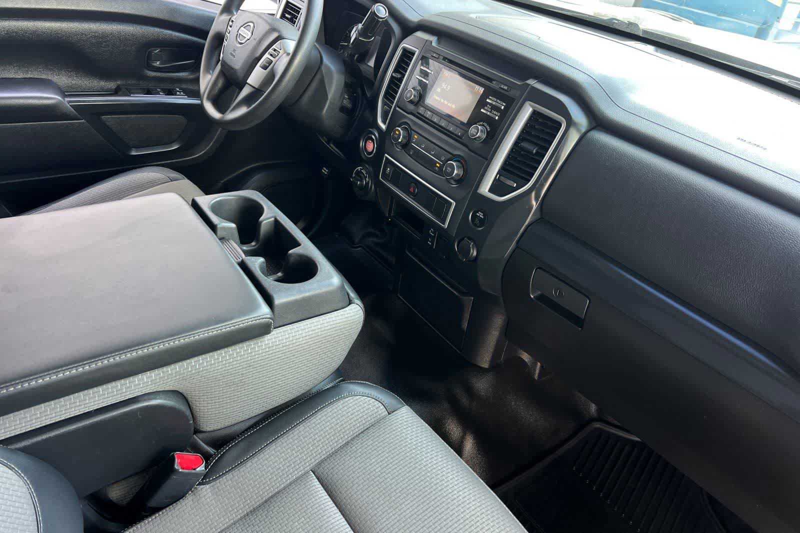 Used 2018 Nissan Titan S w/ S Utility Package AWD/4WD image 17