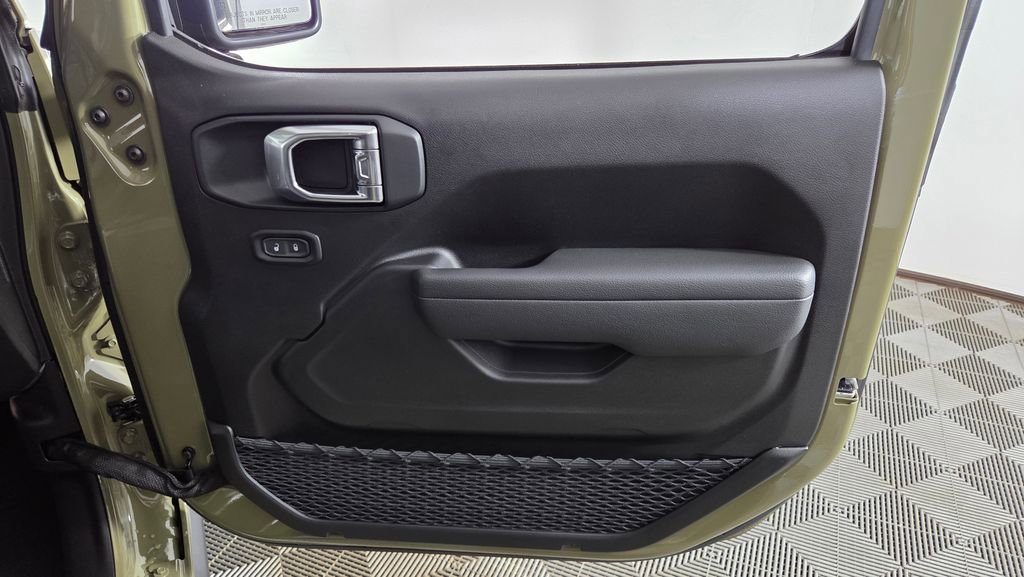 New 2026 Jeep Wrangler Willys AWD/4WD image 30