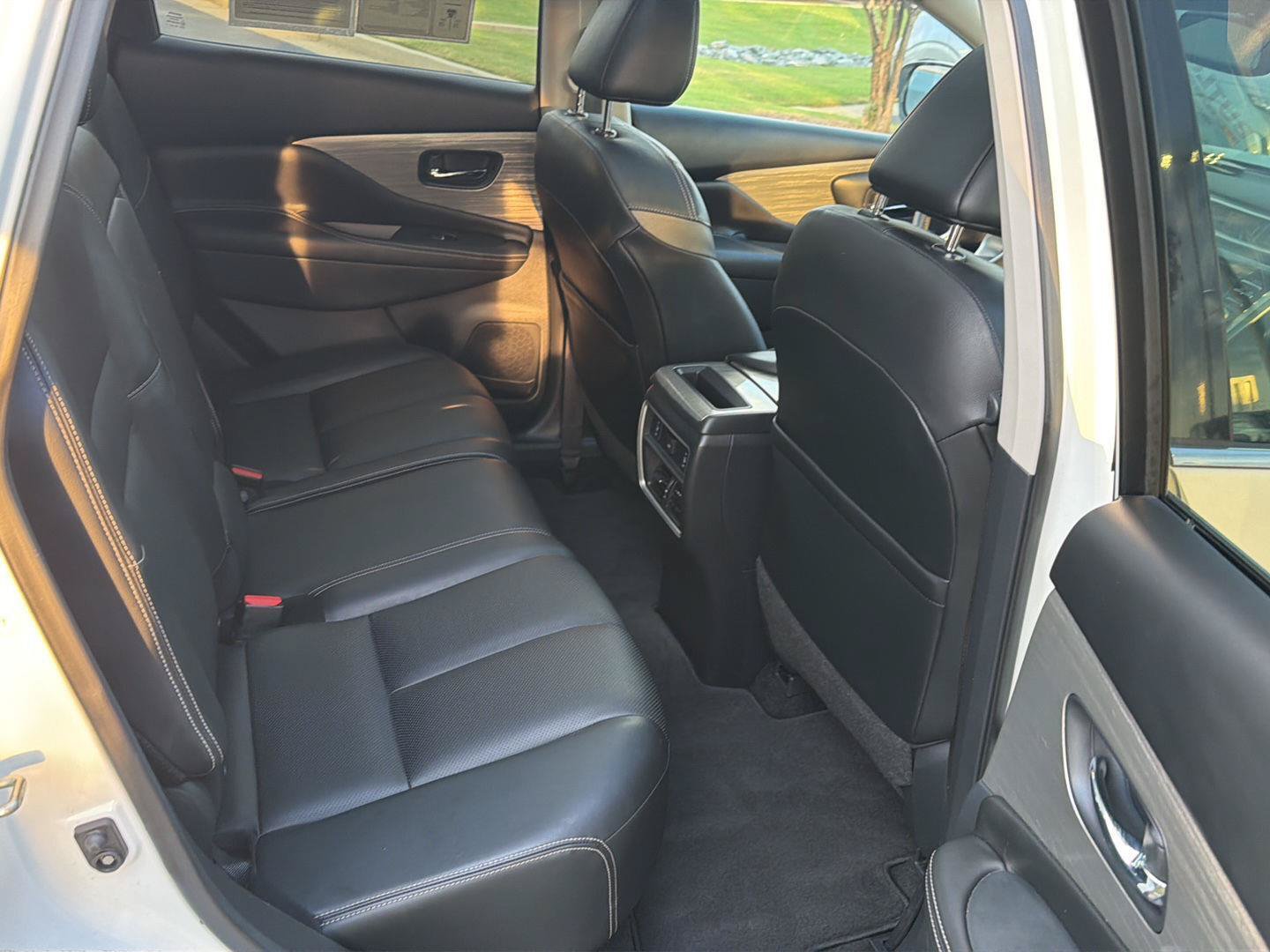 Used 2018 Nissan Murano SL w/ Moonroof Package AWD/4WD image 13