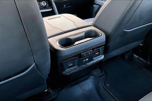 Used 2024 GMC Sierra 2500 AT4 w/ Technology Package image 11