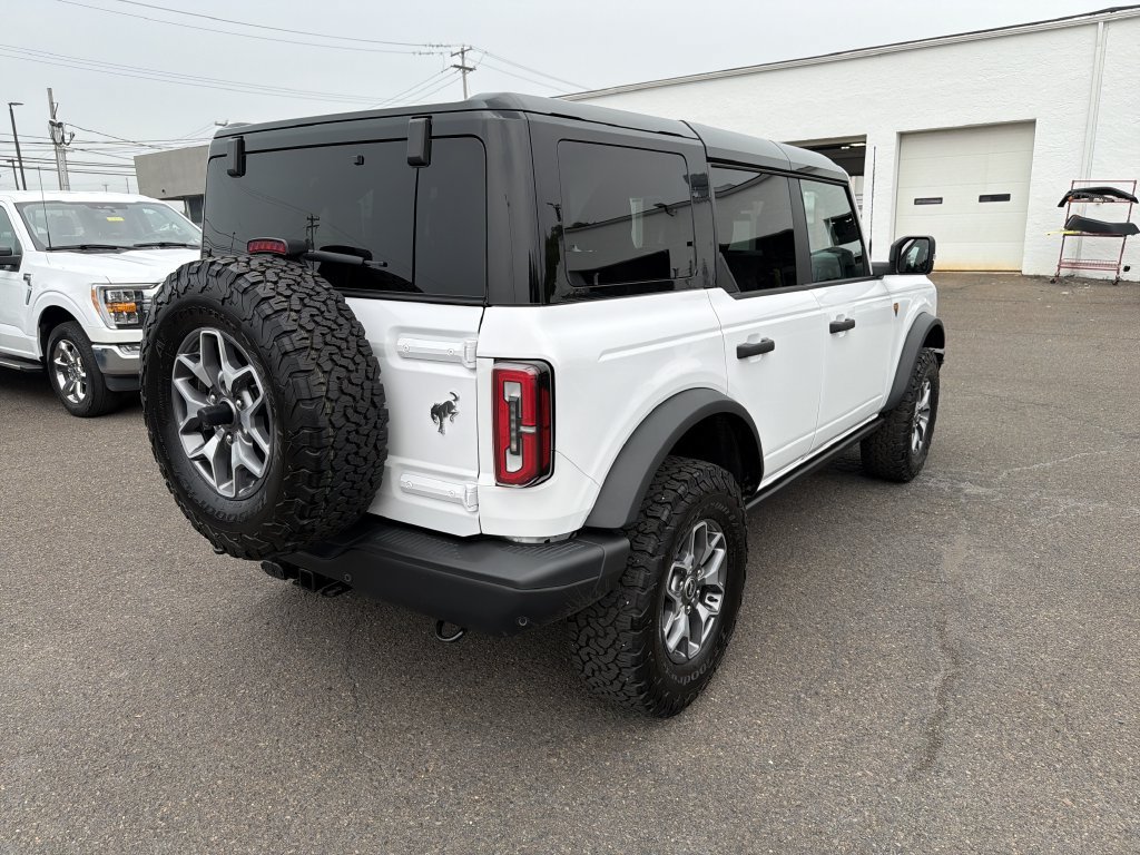 Used 2025 Ford Bronco Badlands AWD/4WD image 5