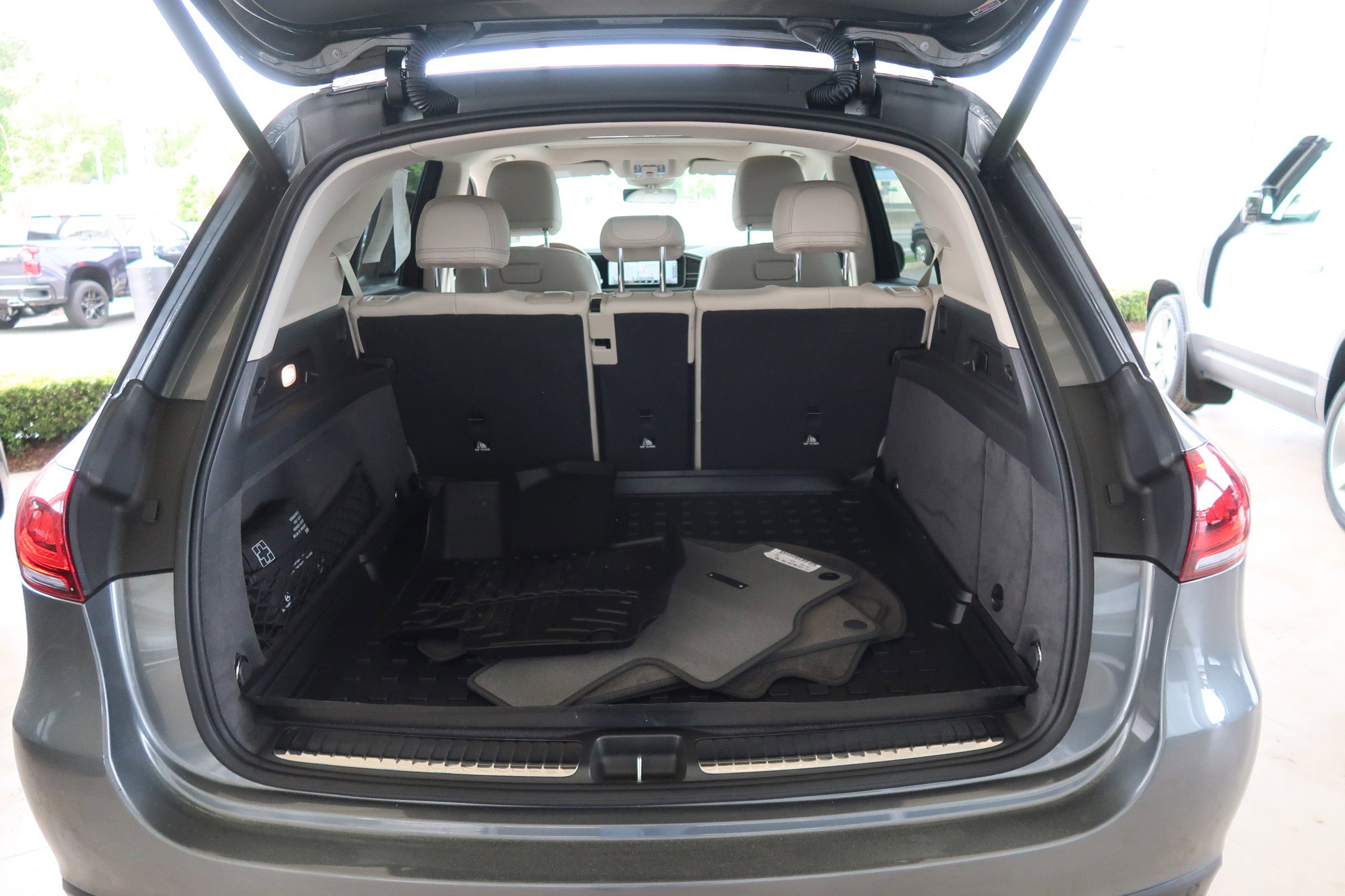 Used 2020 Mercedes-Benz GLE 450 4MATIC image 36