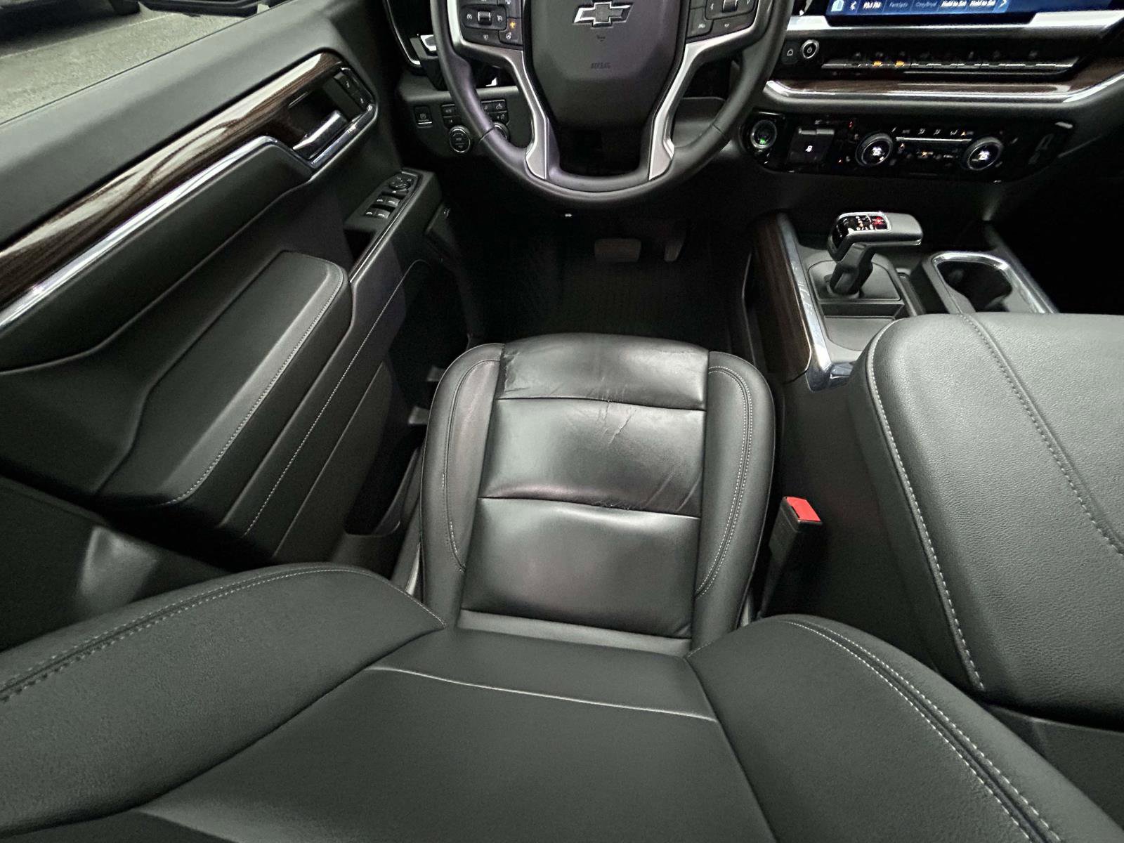 Used 2024 Chevrolet Silverado 1500 LT Trail Boss w/ LT Trail Boss Premium Package image 13