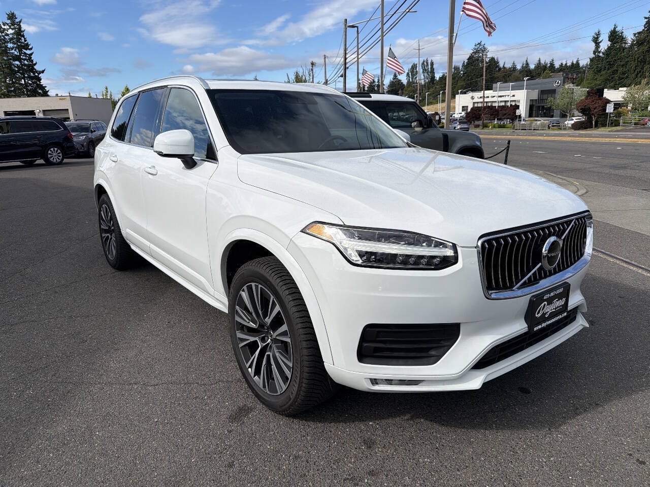 Used 2020 Volvo XC90 T5 Momentum AWD/4WD image 12