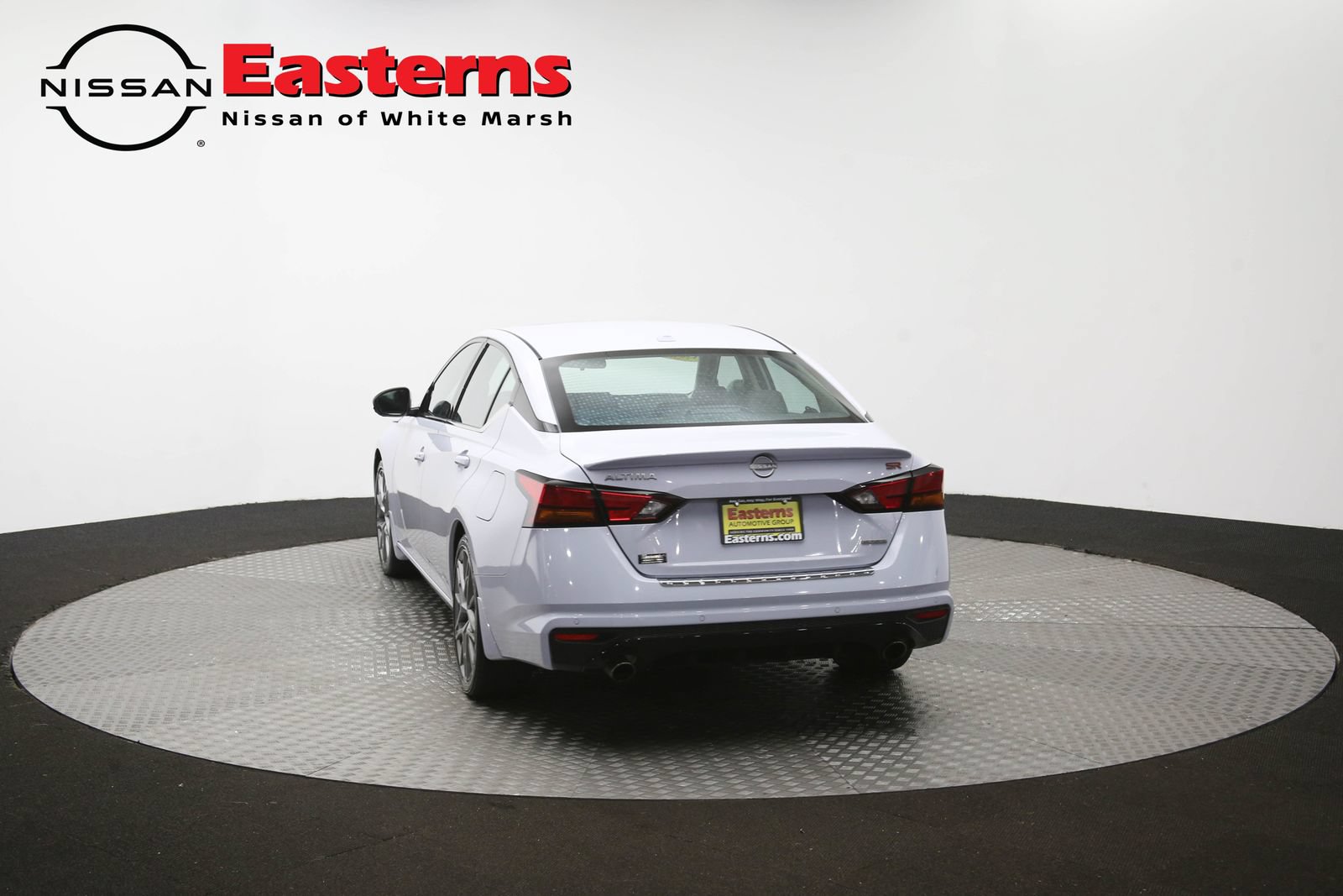 Used 2023 Nissan Altima 2.0 SR FWD image 65