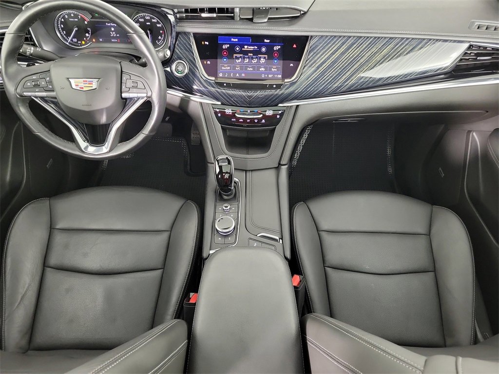 Certified 2023 Cadillac XT6 Premium Luxury image 16