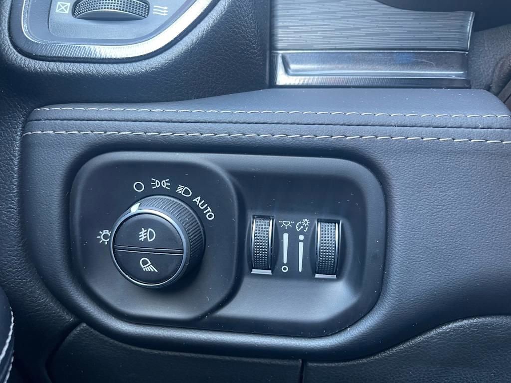 Used 2024 RAM 2500 Power Wagon w/ Level 2 Equipment Group AWD/4WD image 12