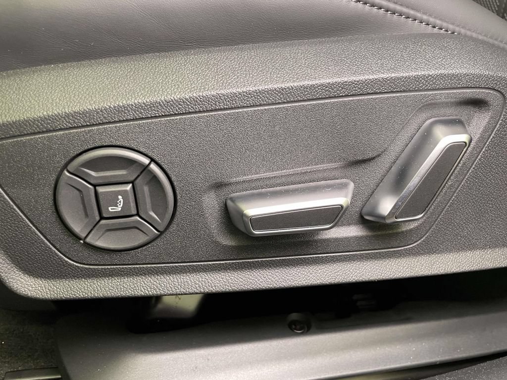 New 2026 Audi A6 Prestige AWD/4WD image 17