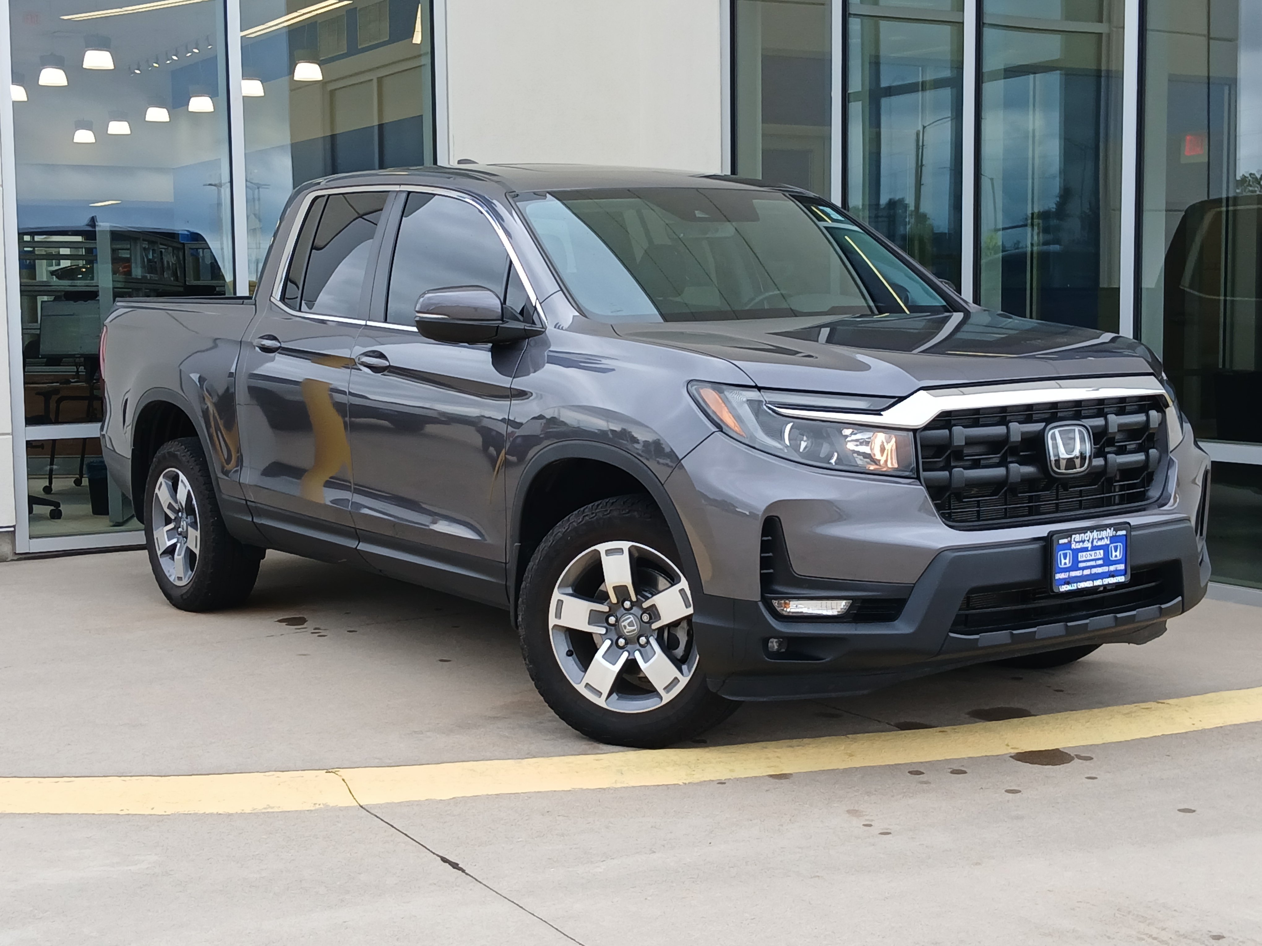Used 2024 Honda Ridgeline RTL image 2