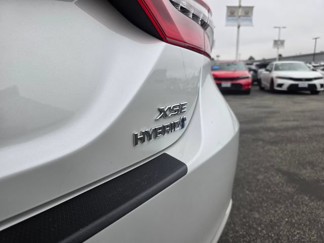 Used 2022 Toyota Camry XSE FWD image 15