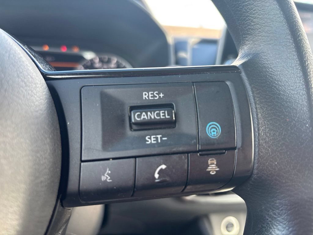 Used 2021 Nissan Rogue SV AWD/4WD image 22