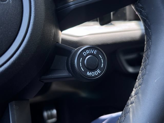 Certified 2025 Porsche Cayenne S AWD/4WD image 18
