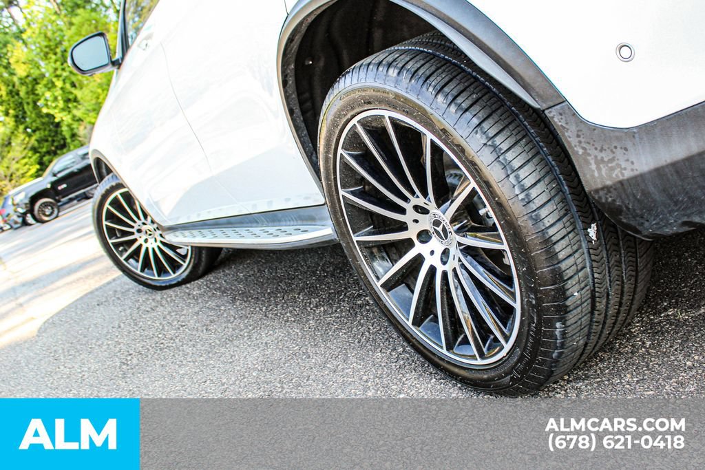 Used 2021 Mercedes-Benz GLC 300 4MATIC Coupe image 14