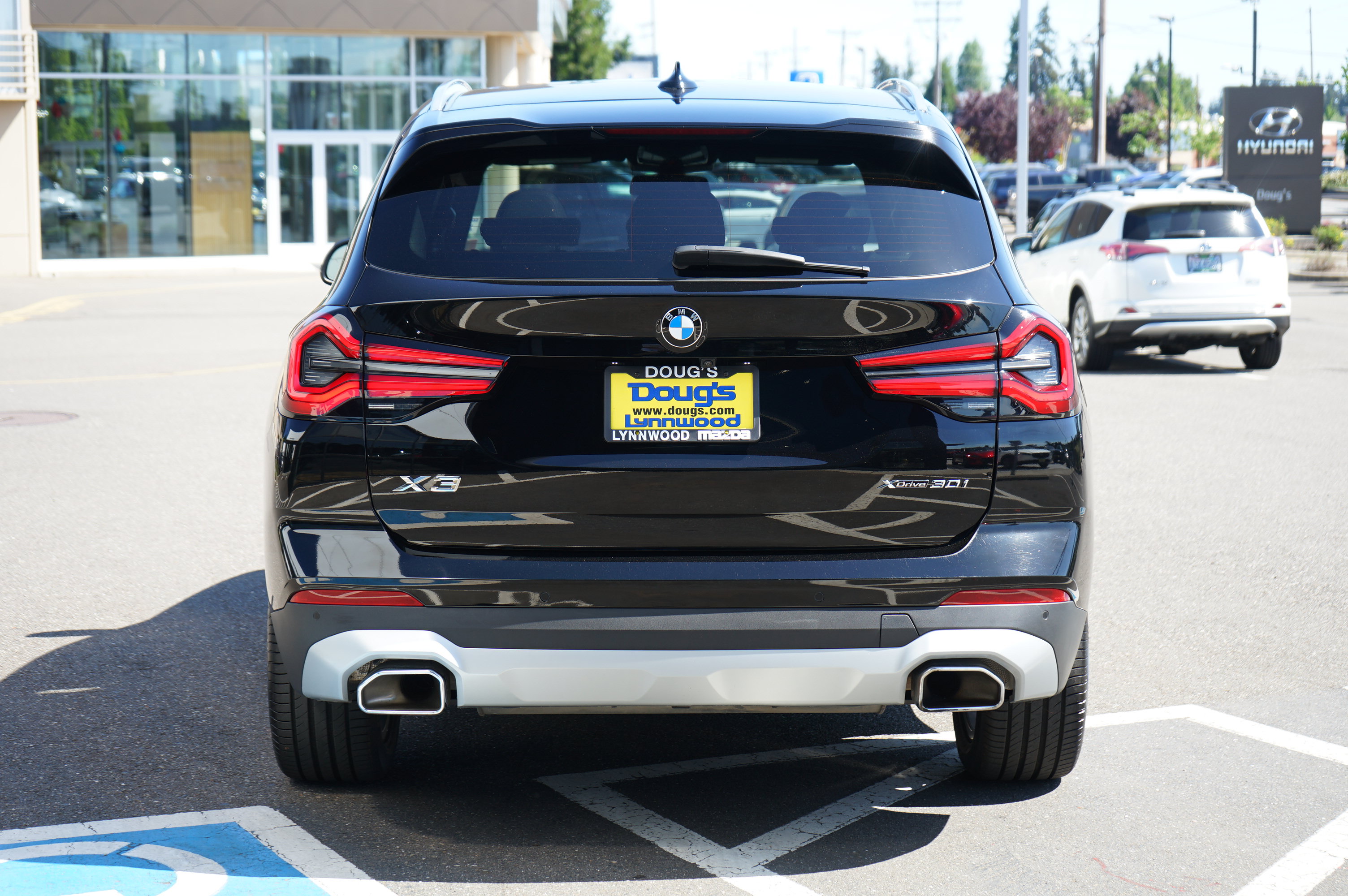 Used 2024 BMW X3 xDrive30i AWD/4WD image 4