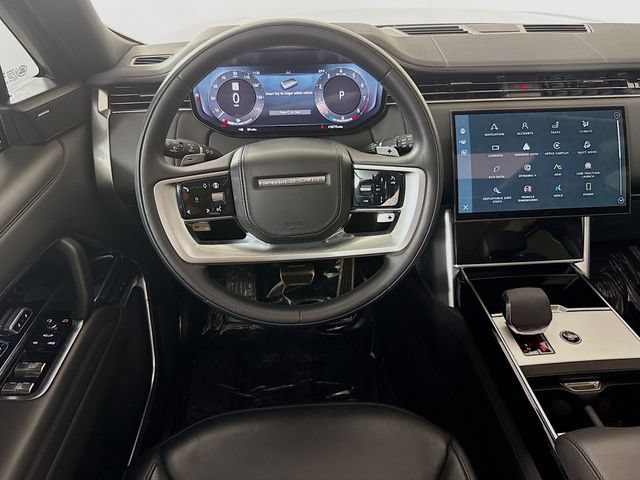 Certified 2025 Land Rover Range Rover Long Wheelbase SE AWD/4WD image 25