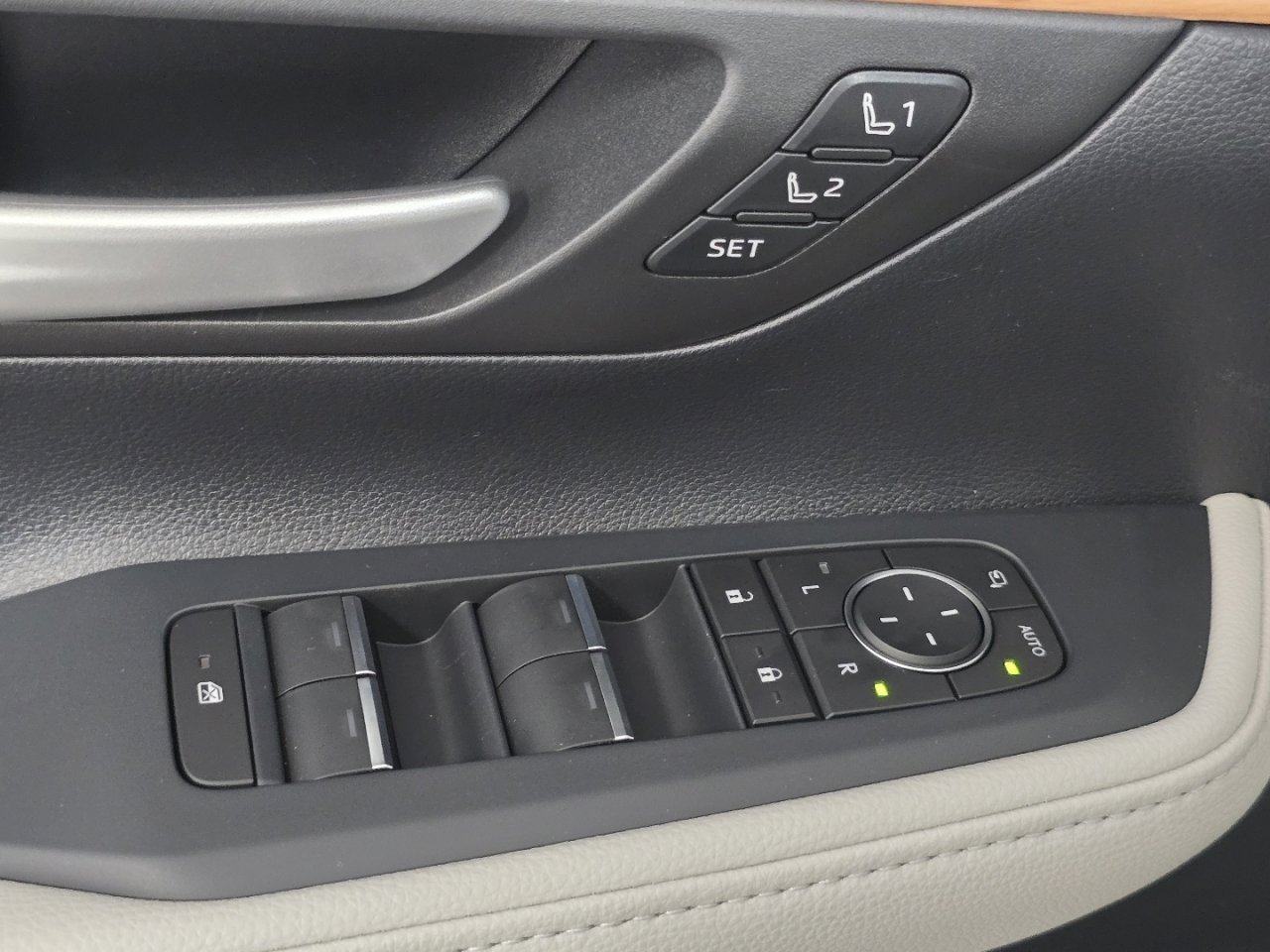 New 2026 Toyota Grand Highlander Limited AWD/4WD image 28