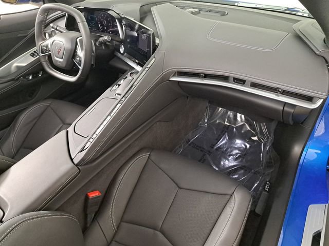 Used 2024 Chevrolet Corvette Stingray Coupe w/ Z51 Performance Package image 12