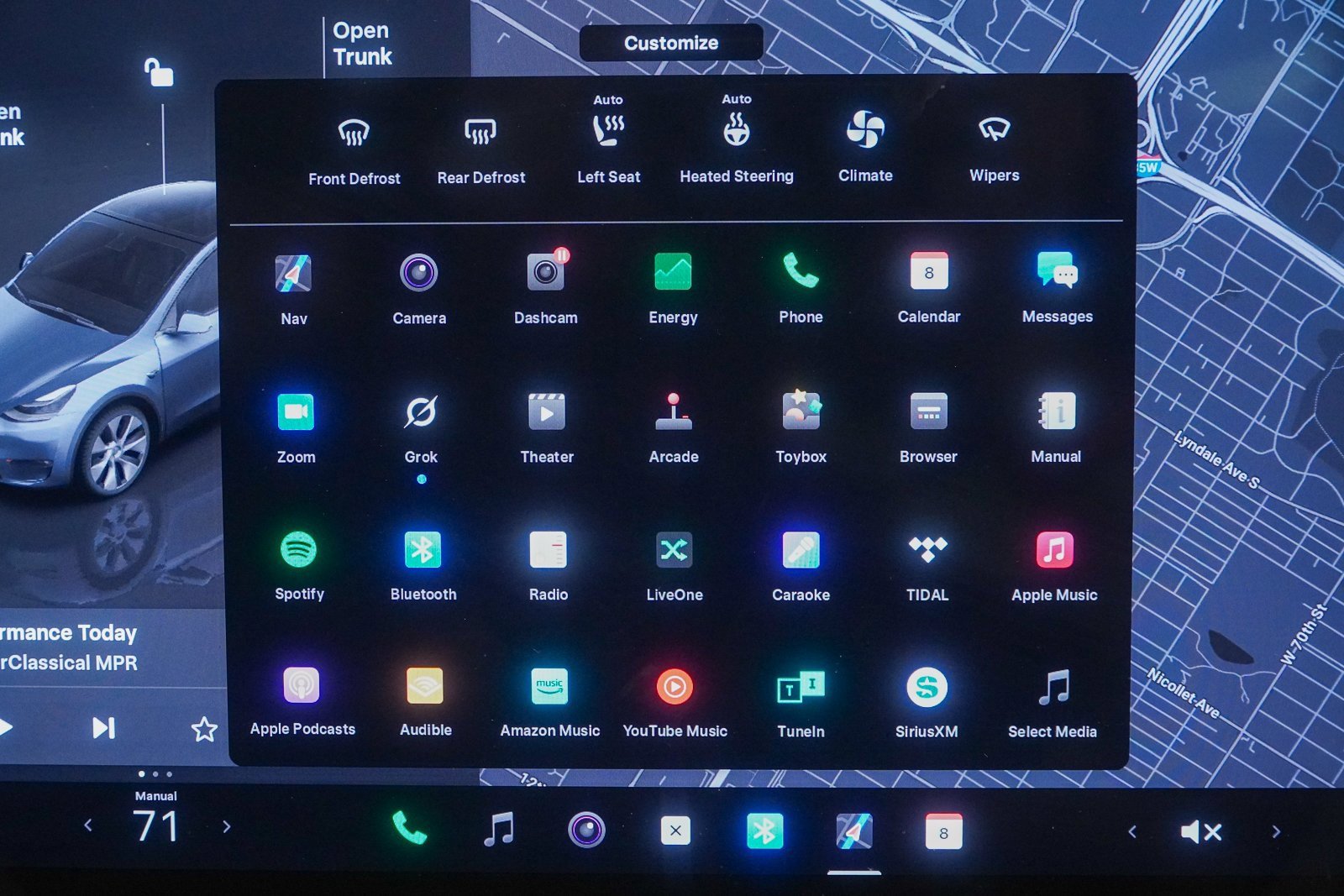 Used 2023 Tesla Model Y Long Range image 30