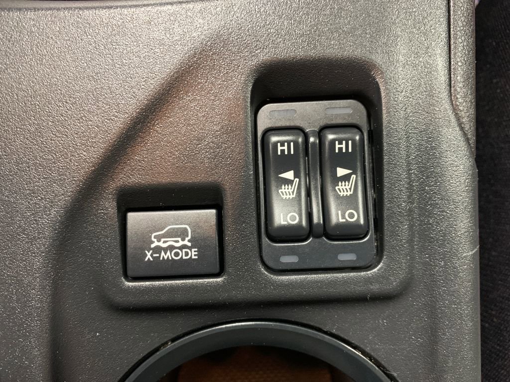 Used 2021 Subaru Crosstrek 2.0i Premium image 10