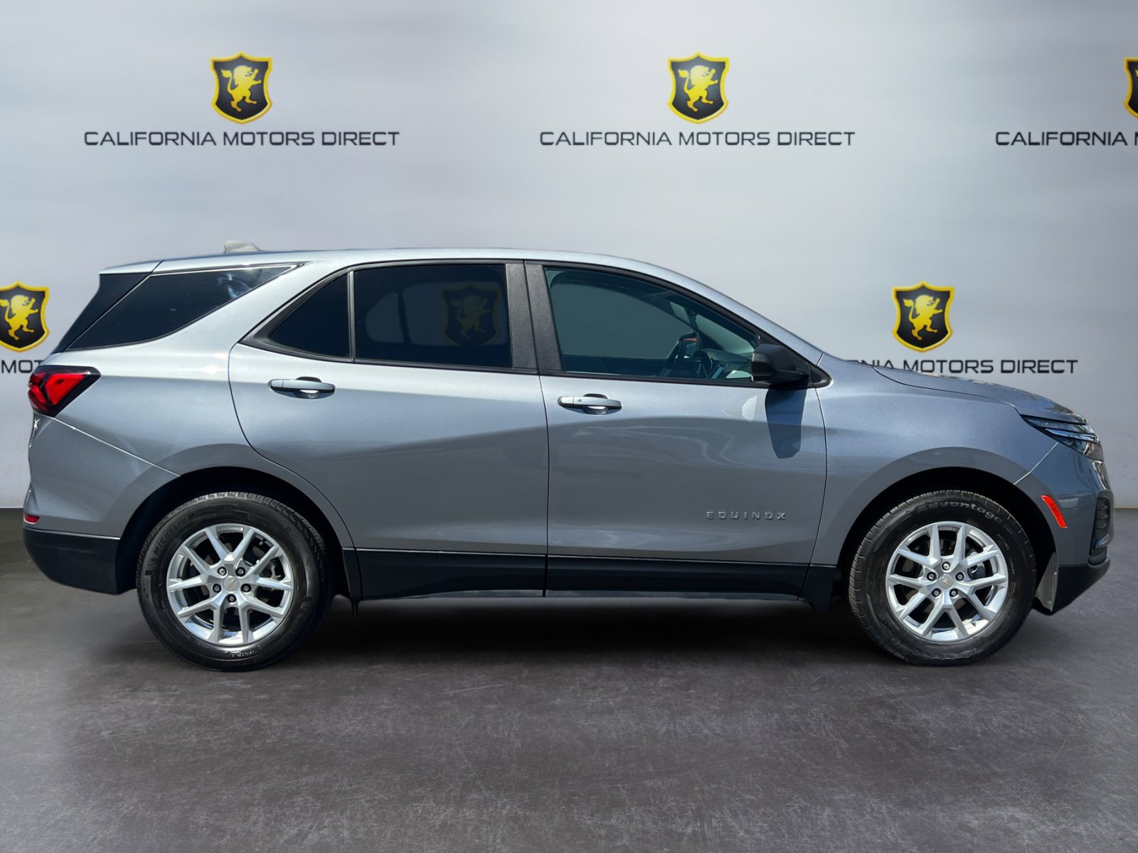 Used 2024 Chevrolet Equinox LS w/ LS Convenience Package FWD image 6