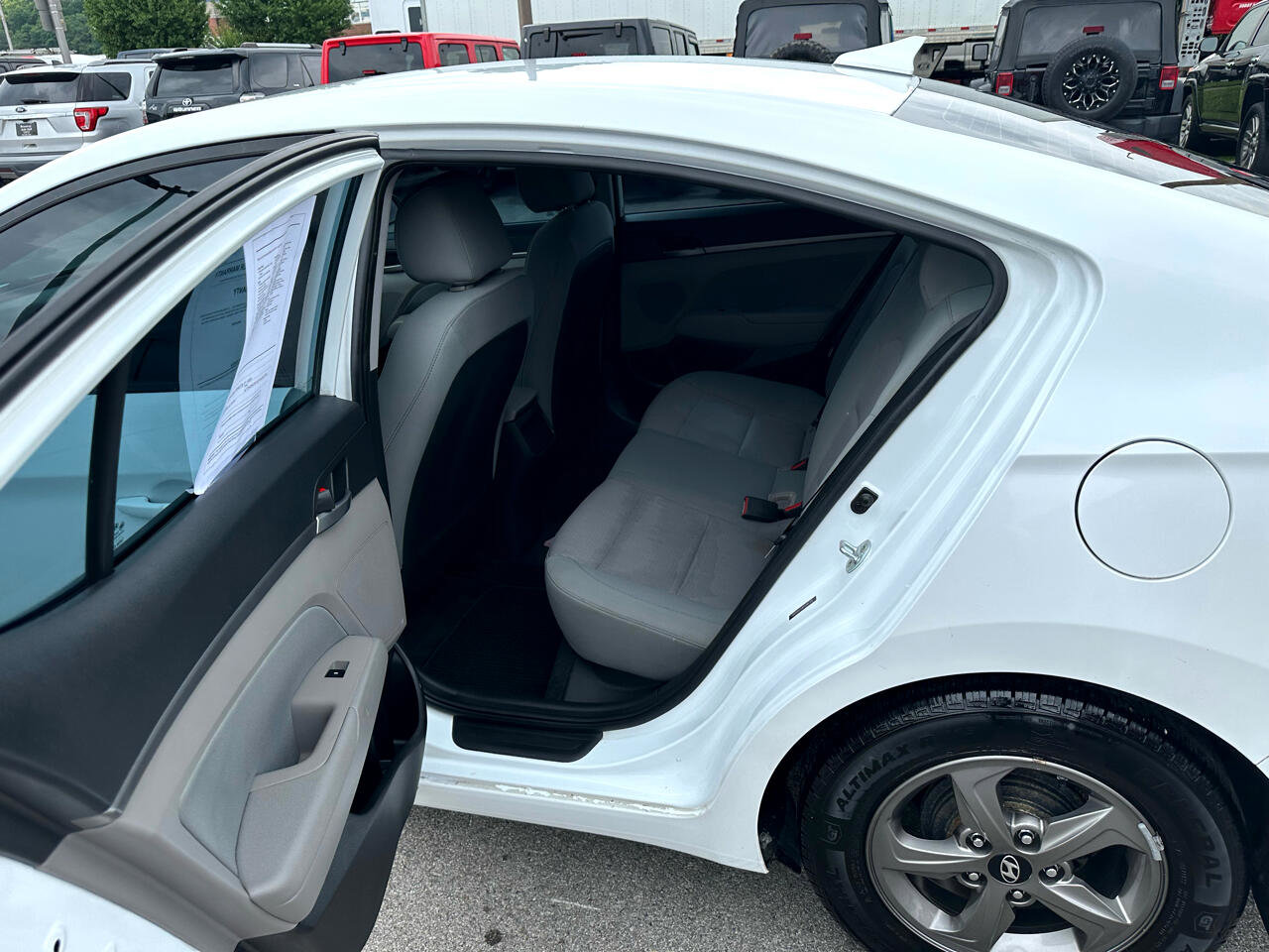 Used 2017 Hyundai Elantra ECO image 14