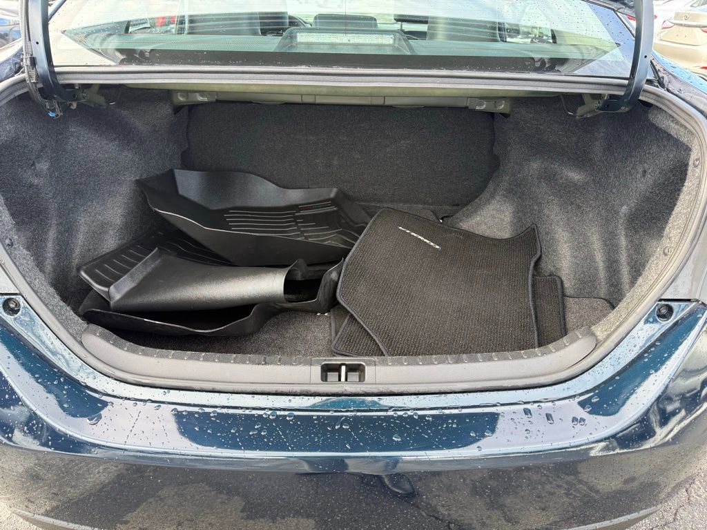 Used 2017 Toyota Corolla SE w/ SE Premium Package image 17