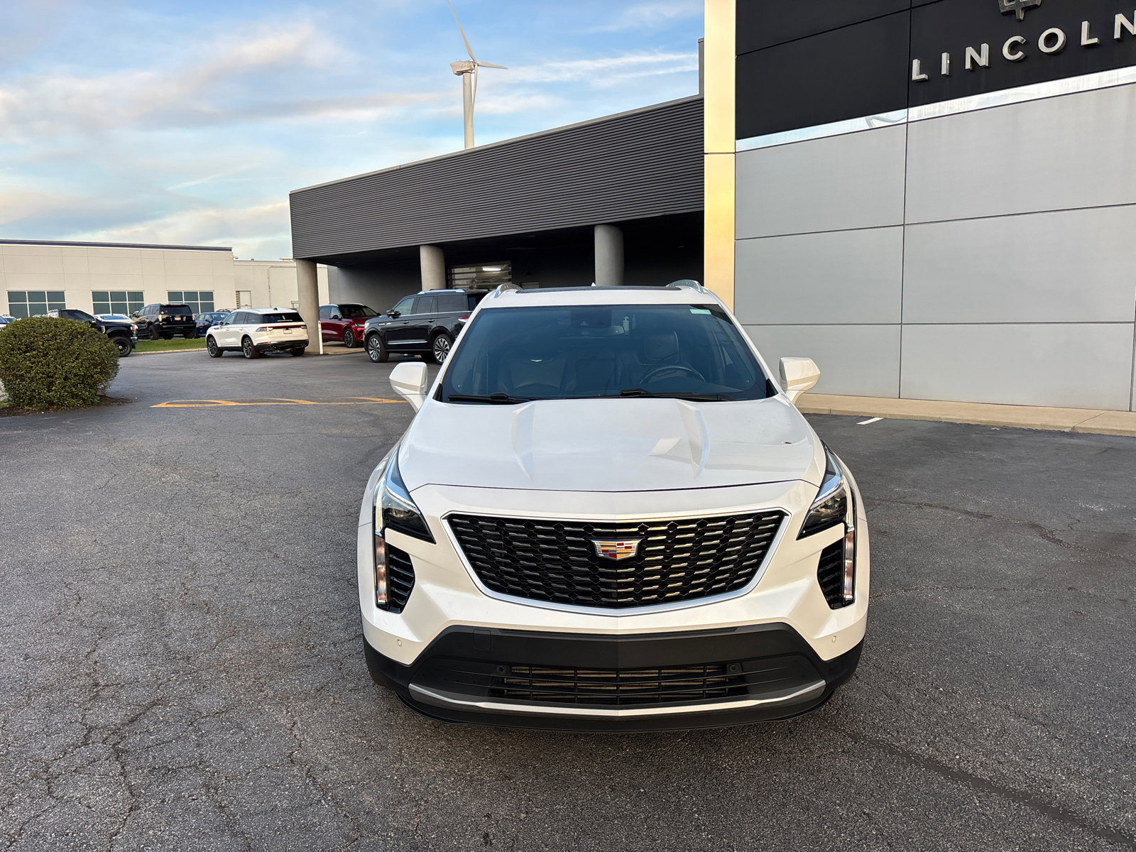 Used 2019 Cadillac XT4 Premium Luxury w/ Cold Weather Package image 2